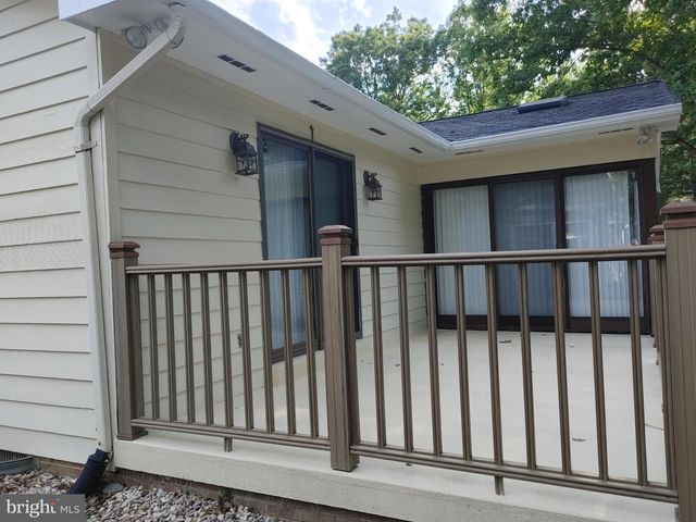 317 FAIRWAY DR, Locust Grove, VA 22508