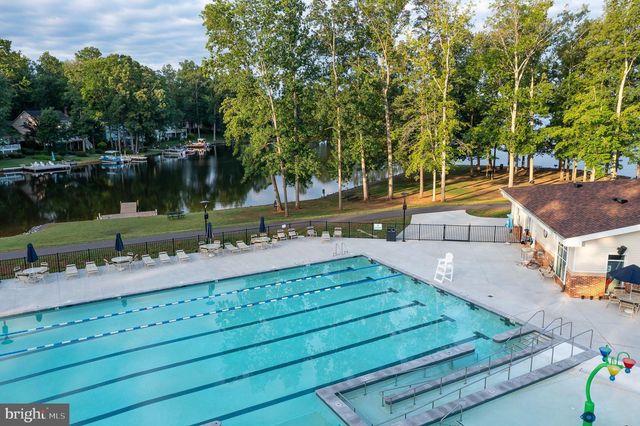 317 FAIRWAY DR, Locust Grove, VA 22508