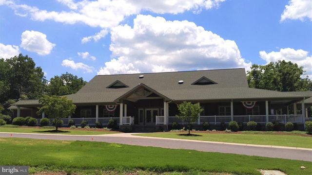 317 FAIRWAY DR, Locust Grove, VA 22508