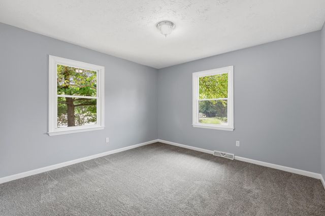 3717 Gladman Way, Lexington, KY 40514