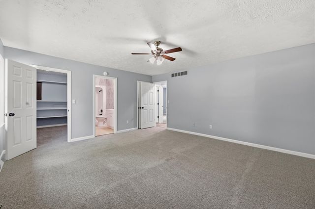 3717 Gladman Way, Lexington, KY 40514