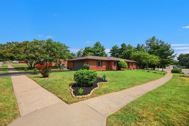 3717 Gladman Way, Lexington, KY 40514