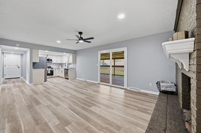 3717 Gladman Way, Lexington, KY 40514