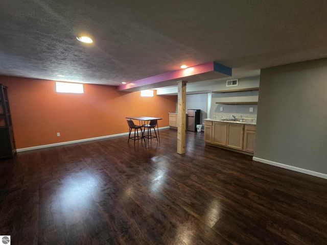 4381 Benson Road, Cadillac, MI 49601