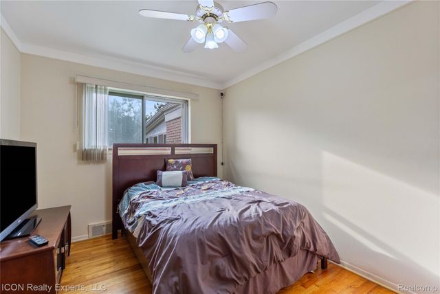 35285 Lana Lane, Sterling Heights, MI 48312