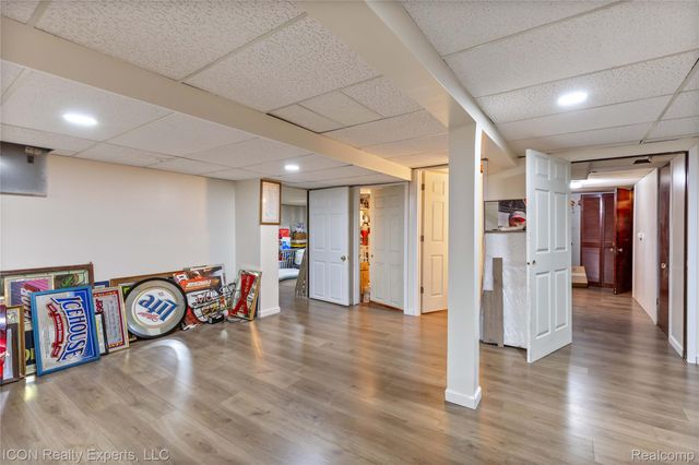 35285 Lana Lane, Sterling Heights, MI 48312