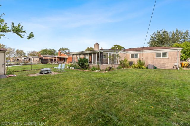 35285 Lana Lane, Sterling Heights, MI 48312