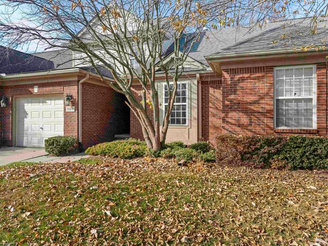 35818 Foxwood Court, Harrison Twp, MI 48045
