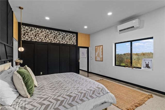 210 Meadow Stone Lane, Mount Airy, NC 27030