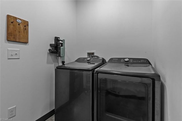 210 Meadow Stone Lane, Mount Airy, NC 27030