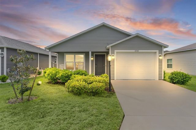 1926 HUX COURT, The Villages, FL 34762