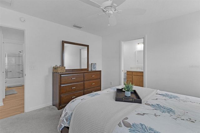 1926 HUX COURT, The Villages, FL 34762