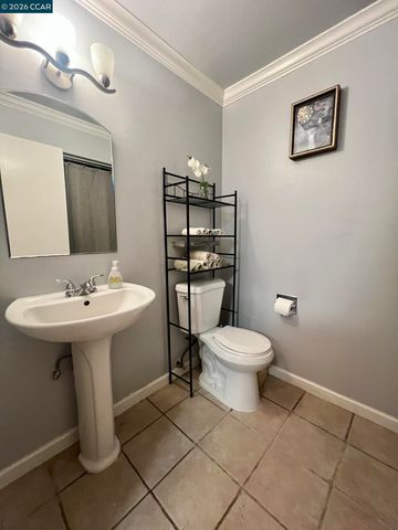 1815 Wildbrook Ct C, Concord, CA 94521