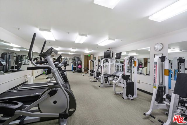 515 Ocean Avenue 402S, Santa Monica, CA 90402