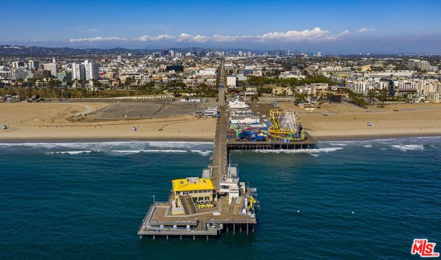 515 Ocean Avenue 402S, Santa Monica, CA 90402