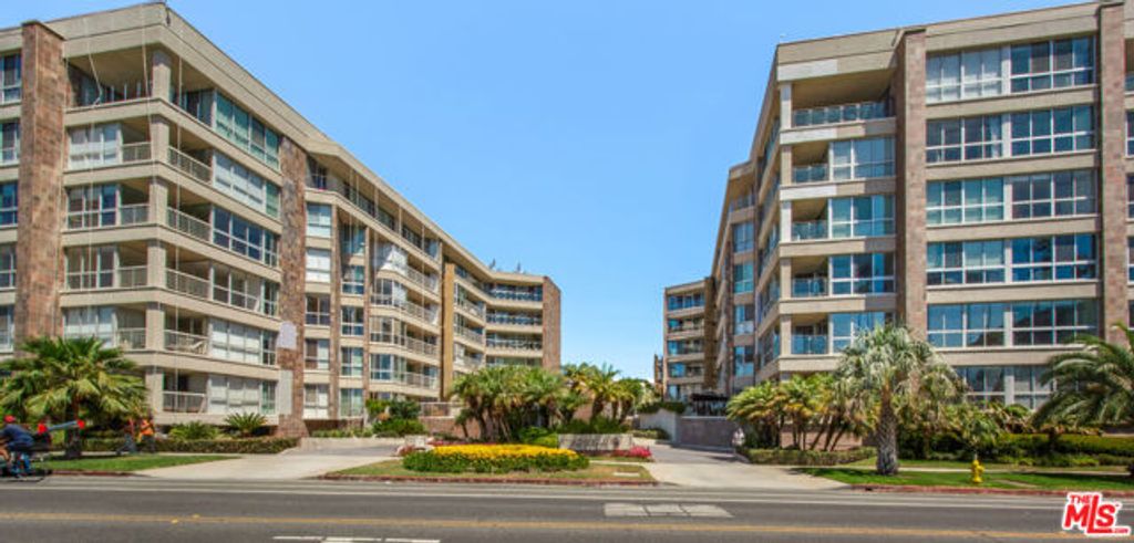 515 Ocean Avenue 402S, Santa Monica, CA 90402