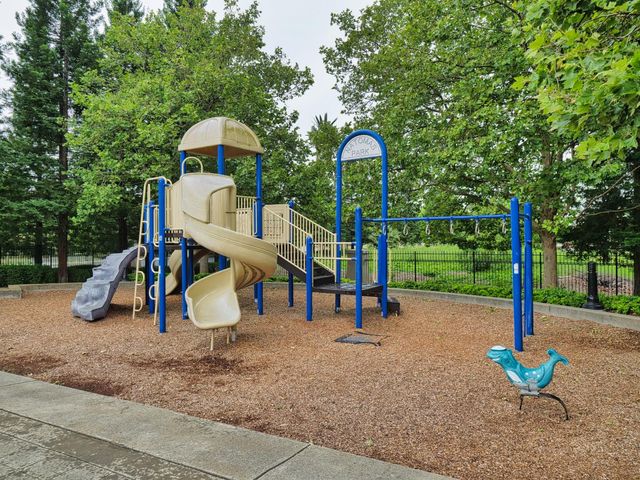 1531 Edgemore Ave, Sacramento, CA 95835