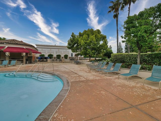 1531 Edgemore Ave, Sacramento, CA 95835