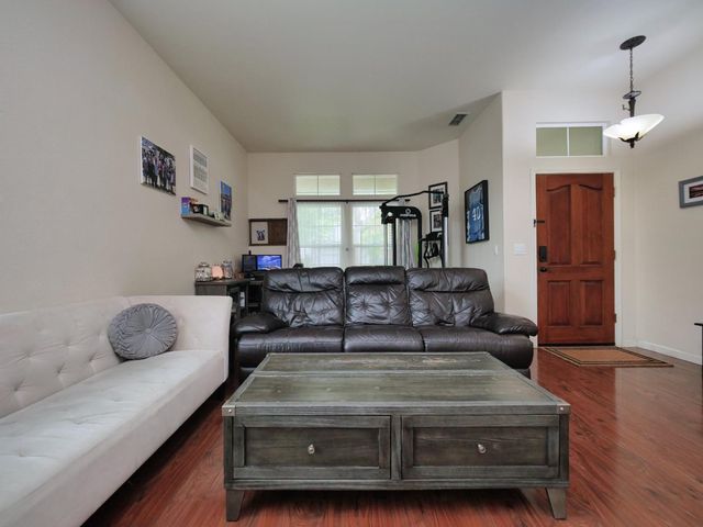 1531 Edgemore Ave, Sacramento, CA 95835