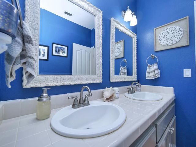 1531 Edgemore Ave, Sacramento, CA 95835