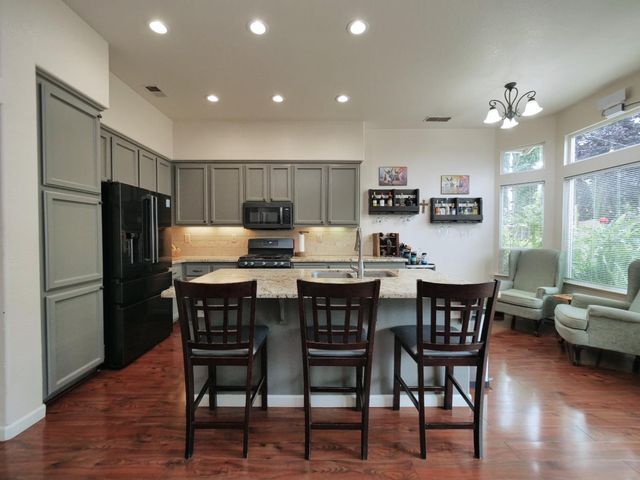 1531 Edgemore Ave, Sacramento, CA 95835