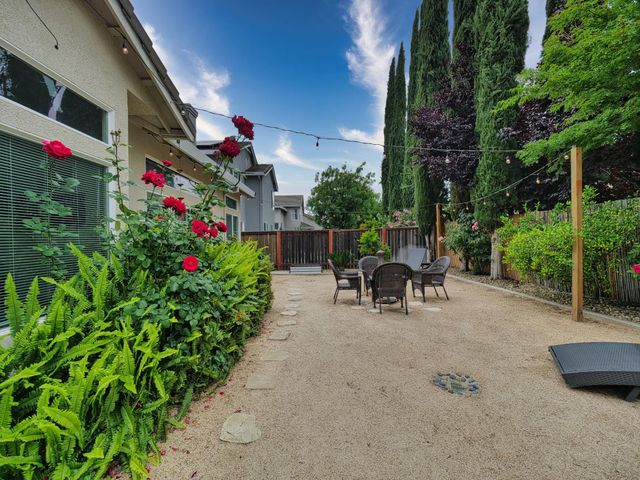 1531 Edgemore Ave, Sacramento, CA 95835