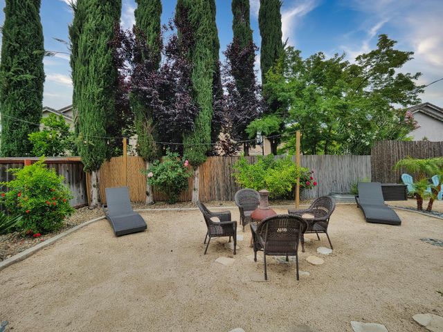 1531 Edgemore Ave, Sacramento, CA 95835