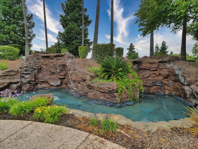 1531 Edgemore Ave, Sacramento, CA 95835