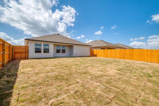 167 McNamara CT, Jarrell, TX 76537