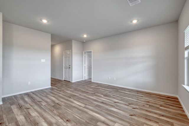 167 McNamara CT, Jarrell, TX 76537
