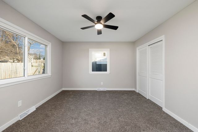 1125 W Highland Street, Springfield, MO 65807