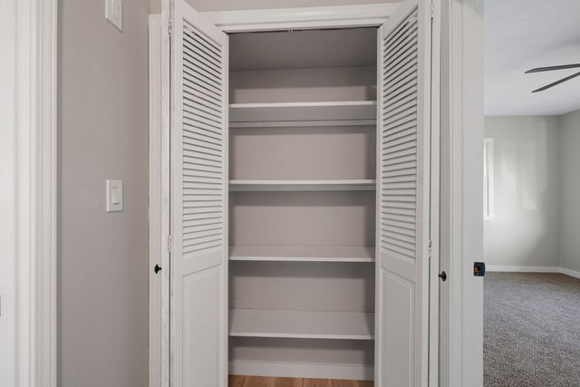 1125 W Highland Street, Springfield, MO 65807