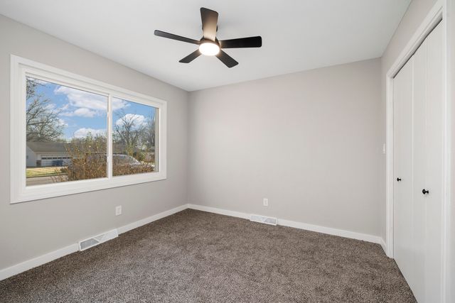 1125 W Highland Street, Springfield, MO 65807