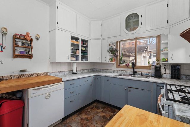 517 N Park Street, Reedsburg, WI 53959