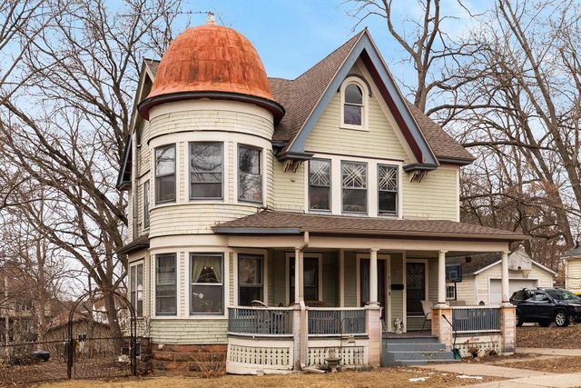 517 N Park Street, Reedsburg, WI 53959