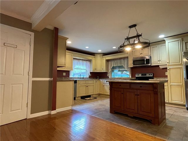 123 Apple tree Lane, Afton, NY 13730