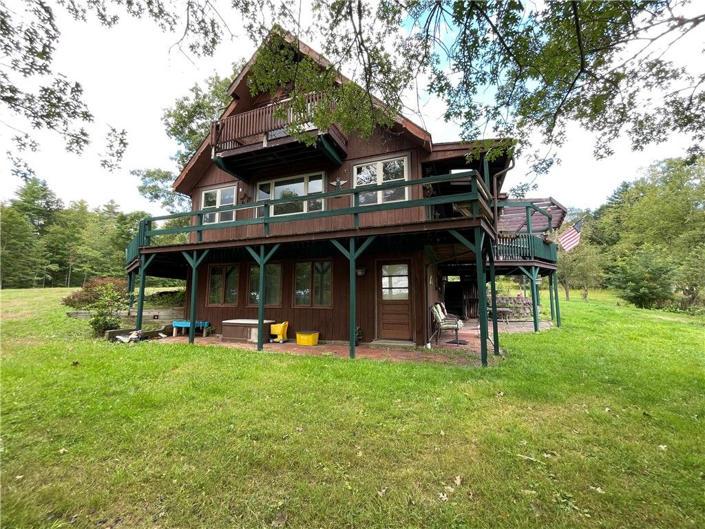 123 Apple tree Lane, Afton, NY 13730