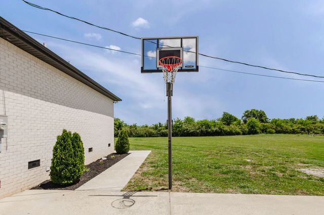 119 Greer Rd, Shelbyville, TN 37160