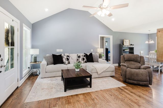 119 Greer Rd, Shelbyville, TN 37160