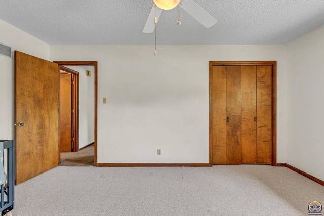 6008 SW 23rd ST, Topeka, KS 66614