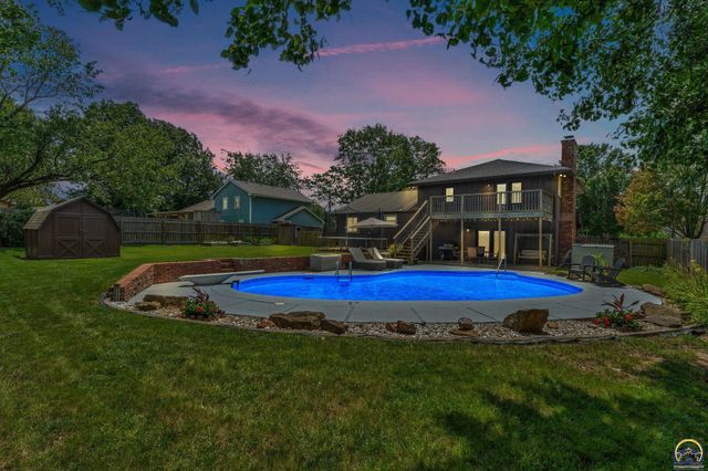 6008 SW 23rd ST, Topeka, KS 66614