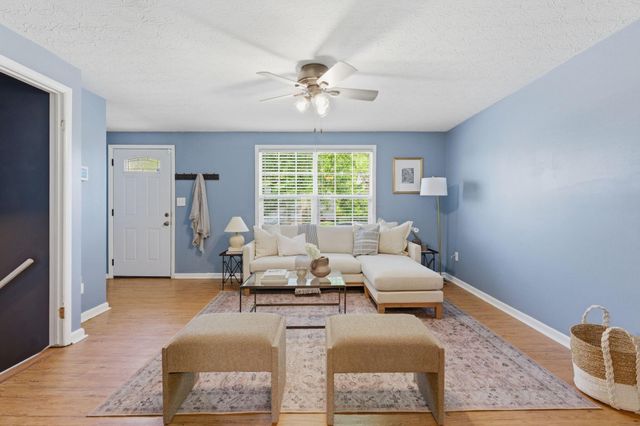 3113 Dewbourne Drive, Reynoldsburg, OH 43068