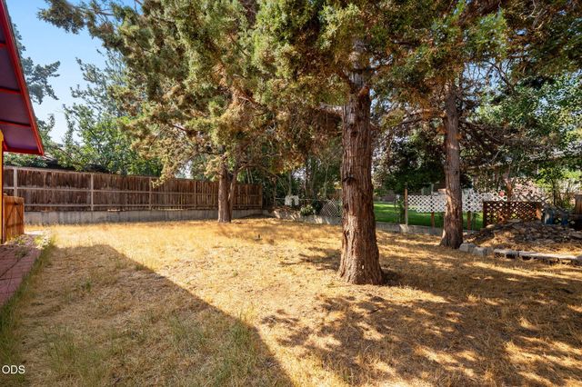 567 SE Centennial Street, Bend, OR 97702