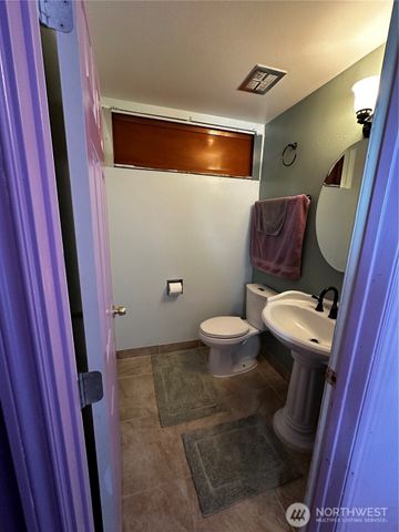438 Biggs Drive, Moses Lake, WA 98837