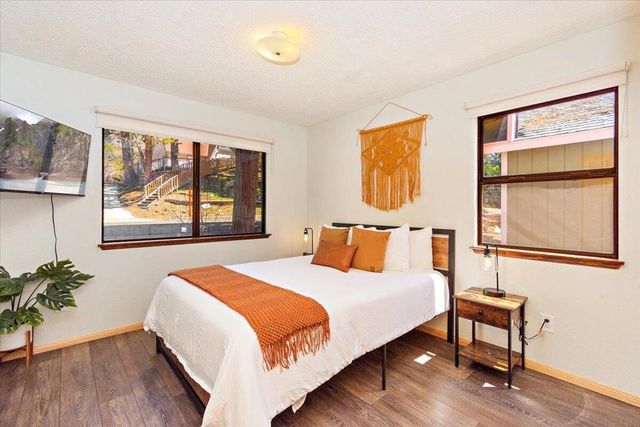 524 Catalina Road, Big Bear, CA 92315