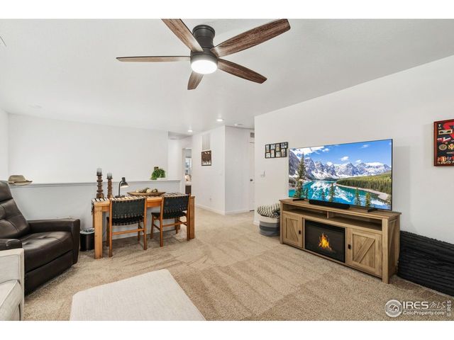 438 Bluebird Rd, Johnstown, CO 80534