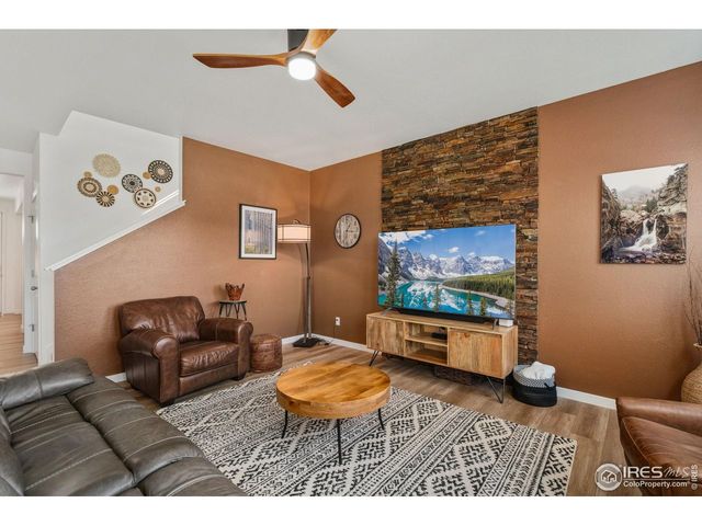 438 Bluebird Rd, Johnstown, CO 80534