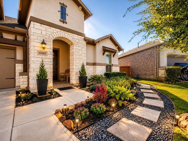 19903 Oakland Knoll Circle, Richmond, TX 77407