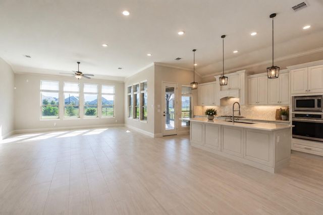 19903 Oakland Knoll Circle, Richmond, TX 77407