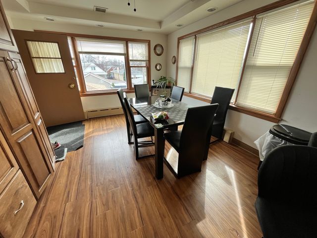 3707 N Nora Avenue 2, Chicago, IL 60634